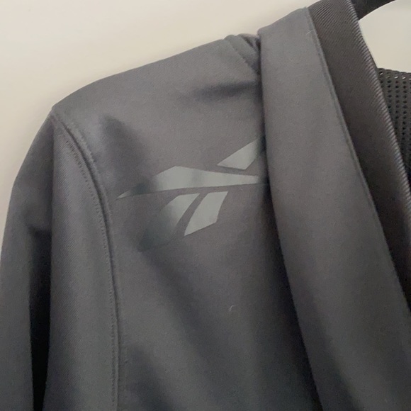 Reebok Fill zip Hoodie EUC - Picture 8 of 11